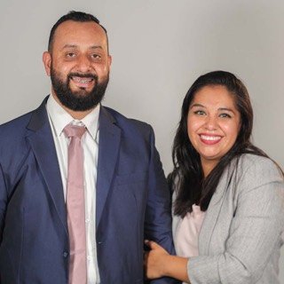 Juan Ríos García y Angélica María Almanza Reyes, anfitriones del betel de Lomas del Tecnológico