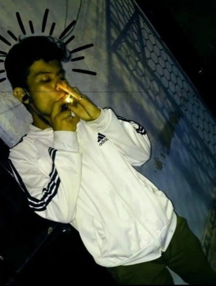 Kevin antes de entrar al refugio